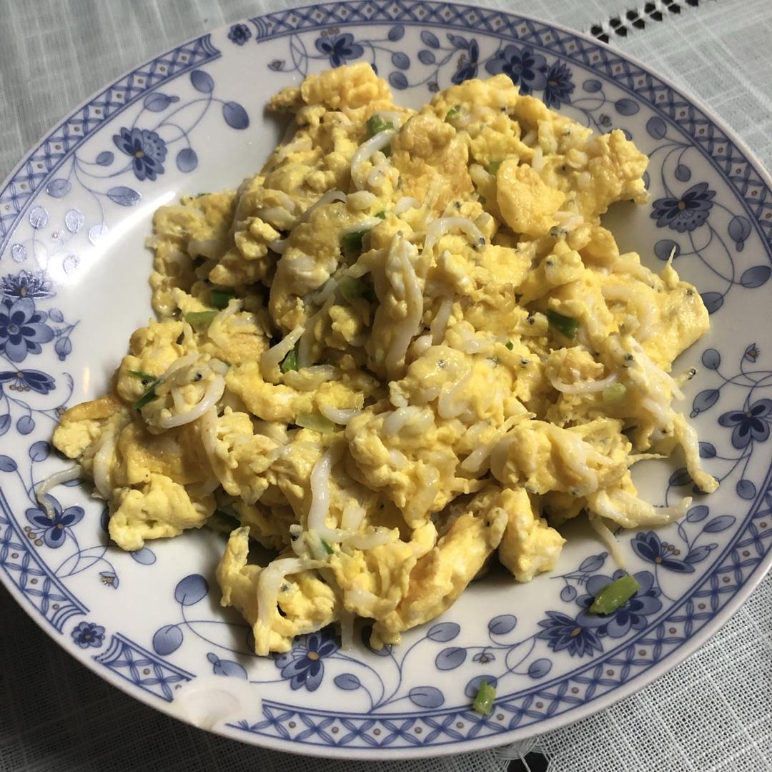 银鱼🐟炒蛋