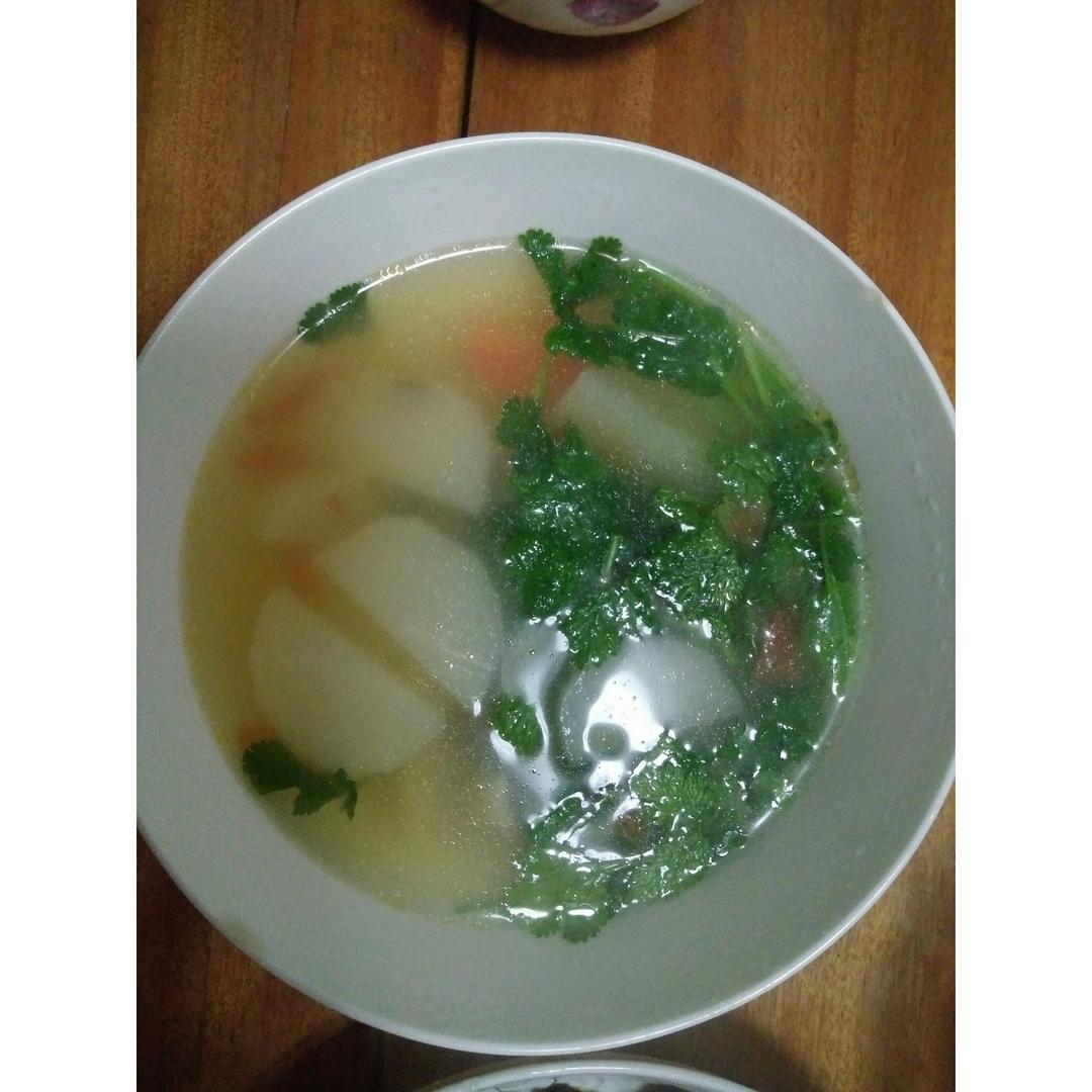 萝卜排骨汤