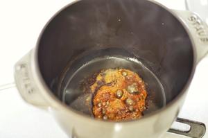 珍珠菇排骨焖饭的做法 步骤6