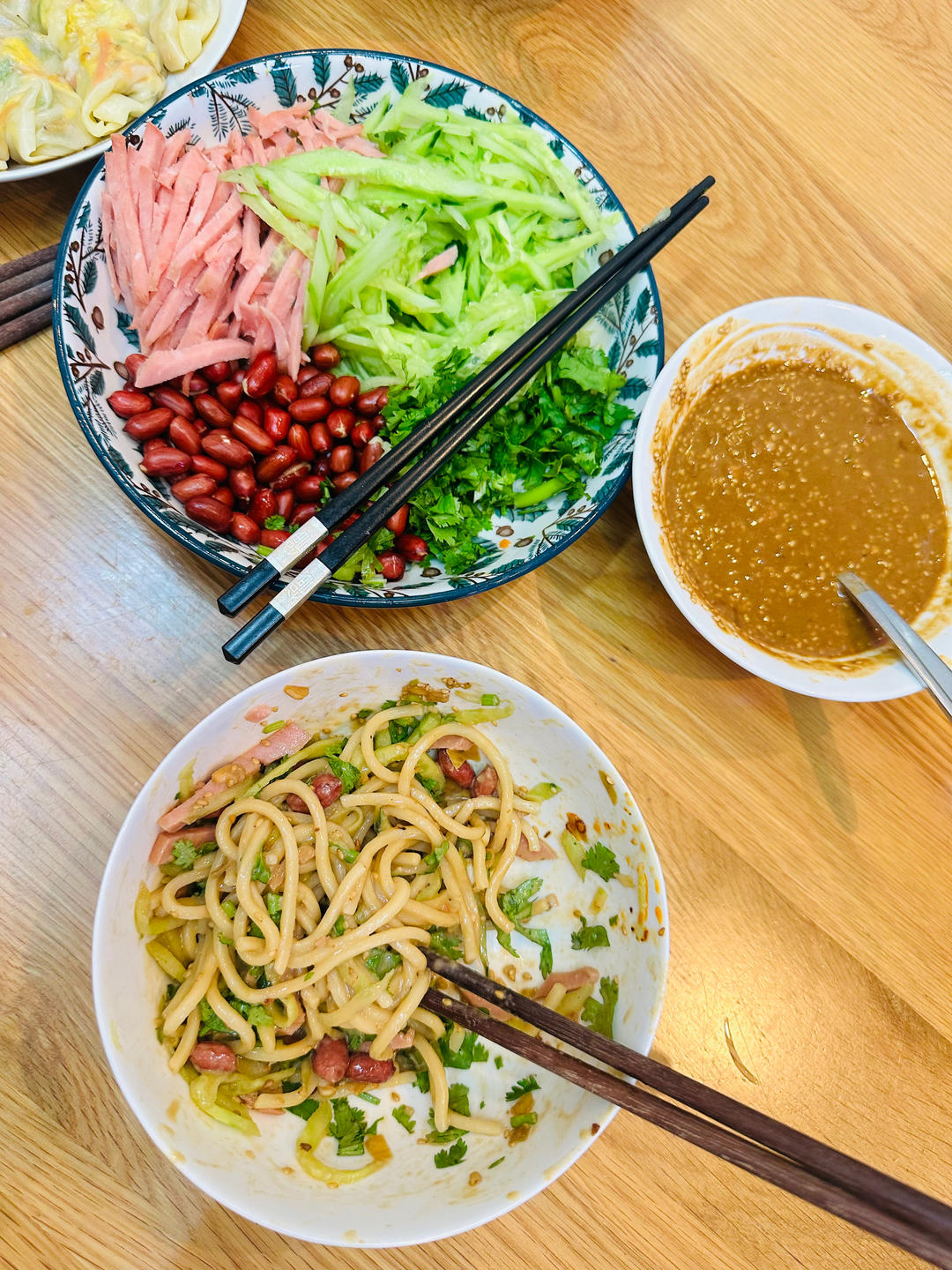 夏日凉拌面