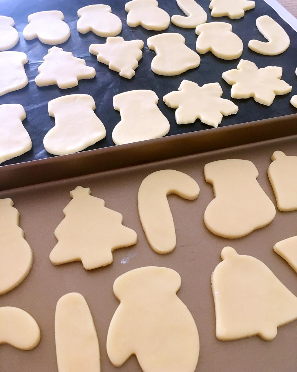 huannita做的糖霜饼干系列1省时省力又平整的糖霜饼干底