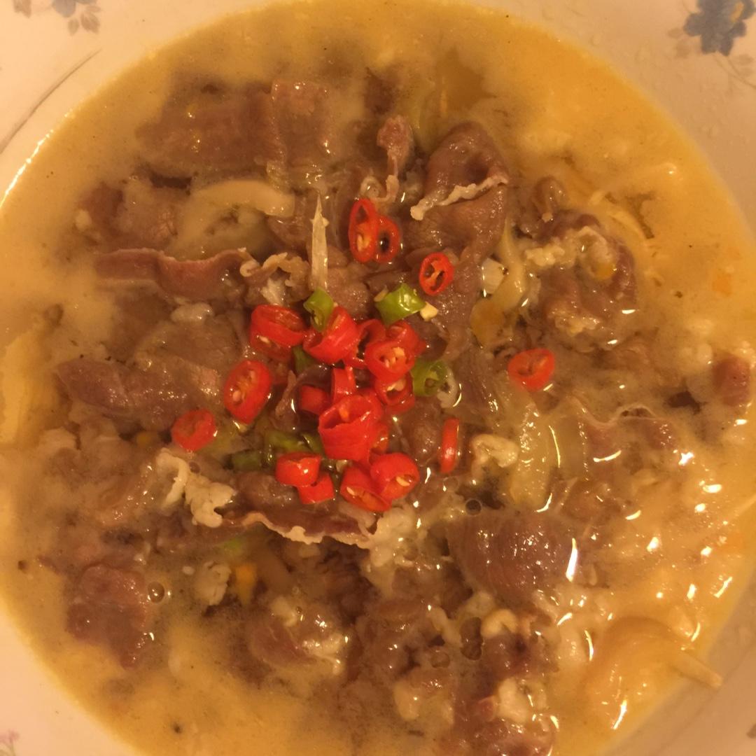 酸汤肥牛