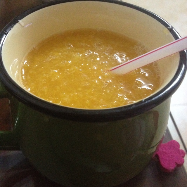 百分百鲜榨橙汁