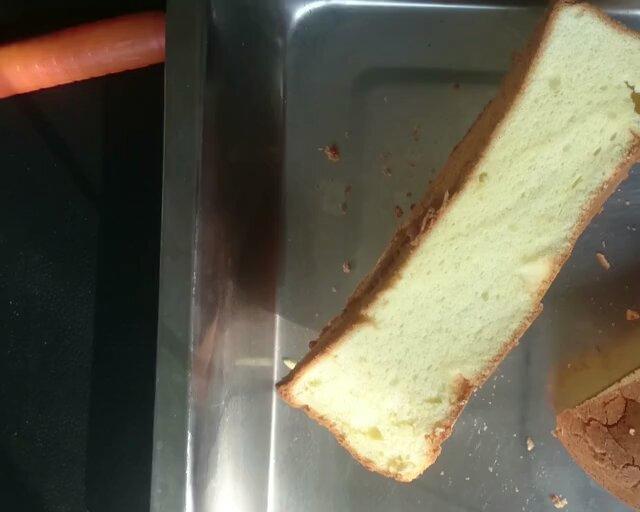 中筋面粉烤戚风蛋糕的做法