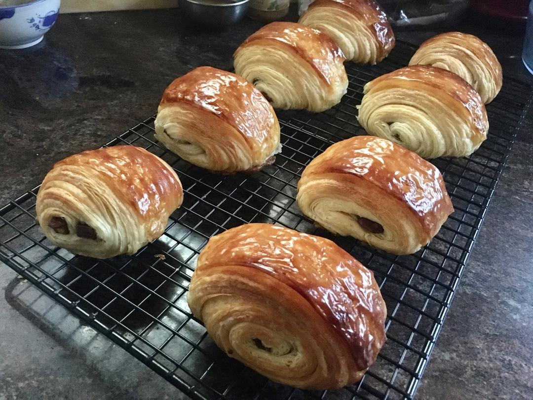 用普通面粉做酥皮面包～Pain au chocolat 酥皮巧克力面包的做法 步骤22