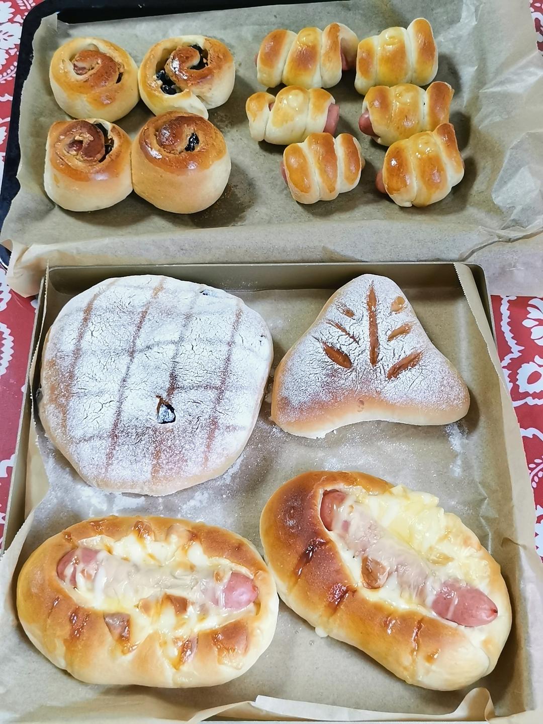 一个面团撑起一家店的台式面包—香肠面包