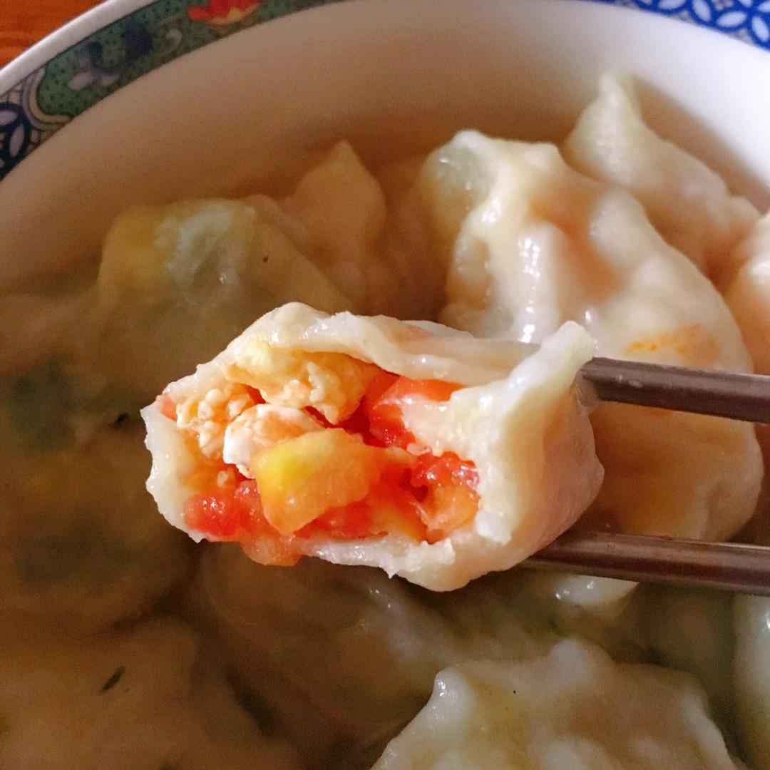 西红柿鸡蛋饺子