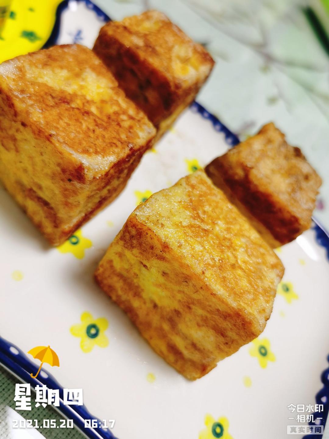茶餐厅25一份西多士，用1片吐司面包5分钟搞定，懒人早餐必备