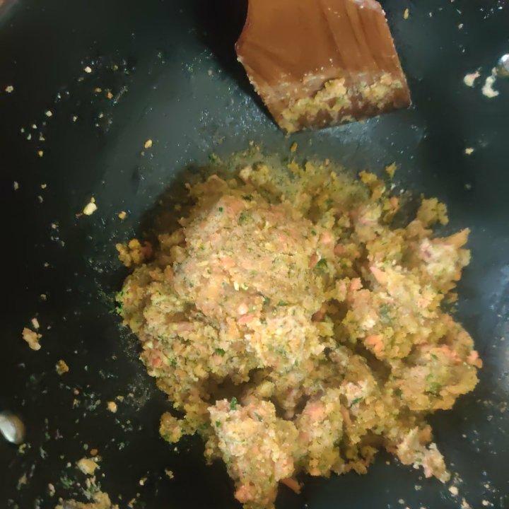 胡萝卜香菜素丸子