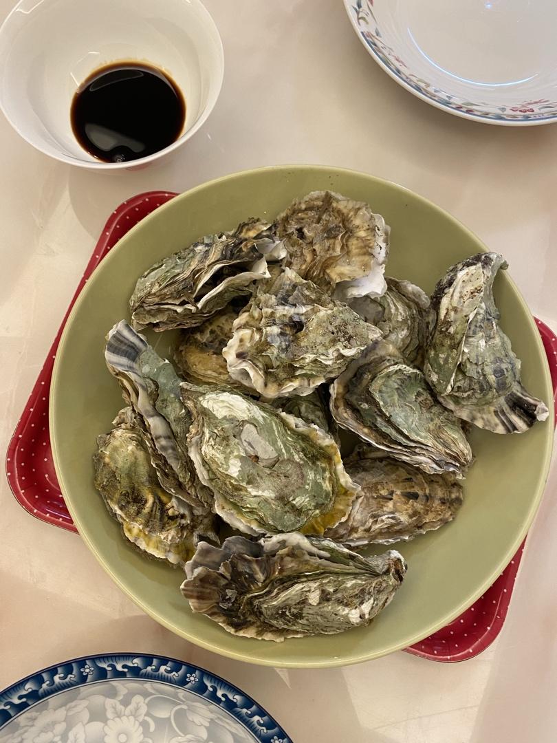 吃生蚝原味才是最鲜的