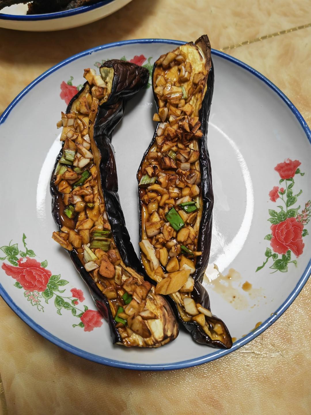 空气炸锅超简单的爆香蒜蓉烤茄子