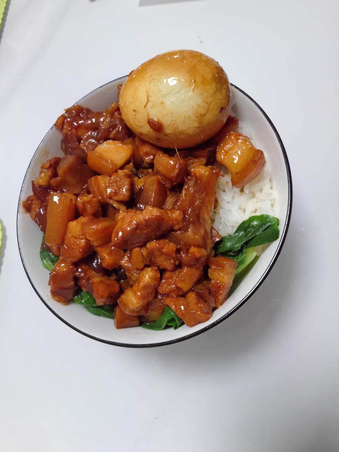 好吃到停不下来的卤肉饭