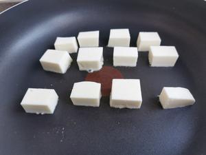 最简单美味的奶豆腐奶酪吃法的做法 步骤3