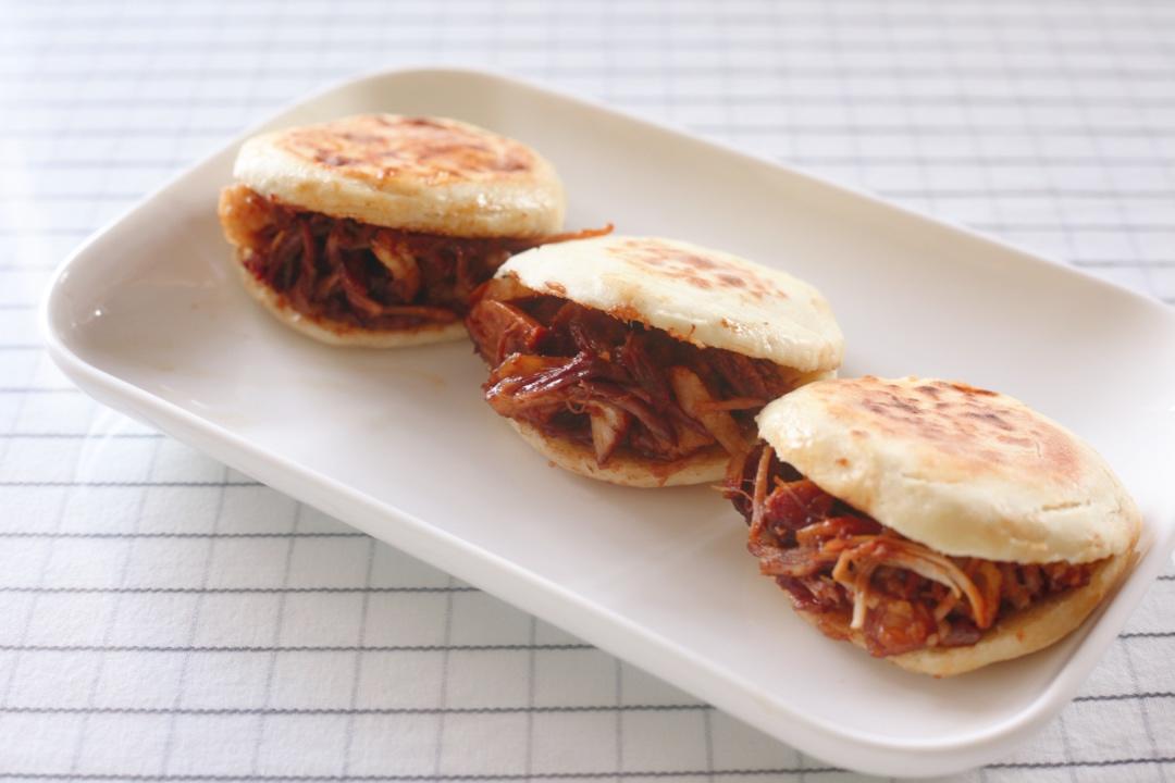 腊汁肉夹馍