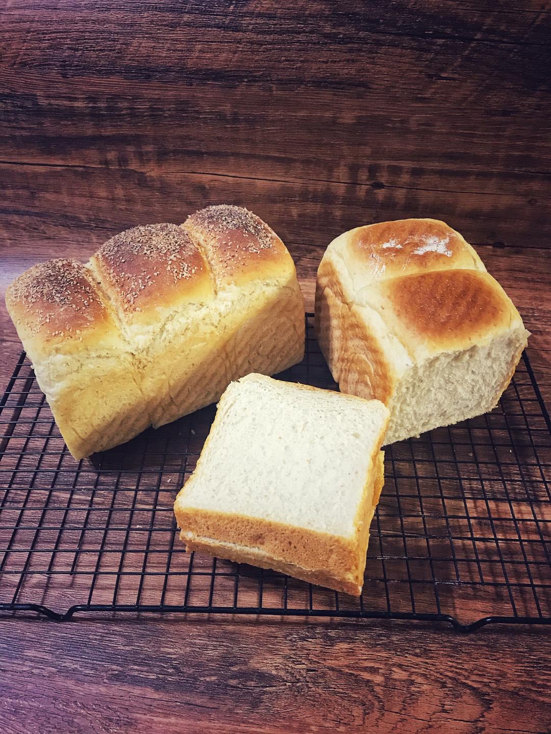 纯奶手撕吐司的做法 步骤1