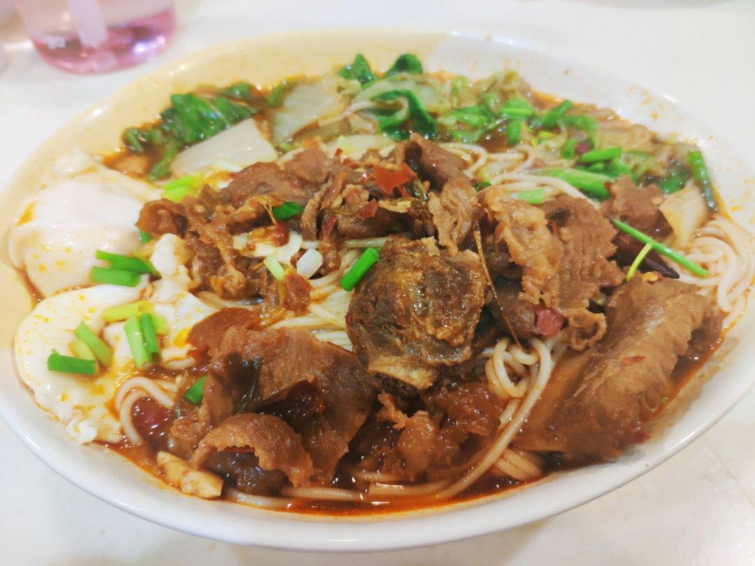 家常红烧牛肉面