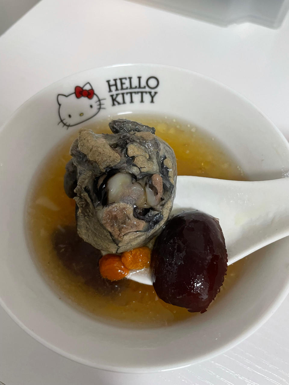 灵芝乌鸡汤
