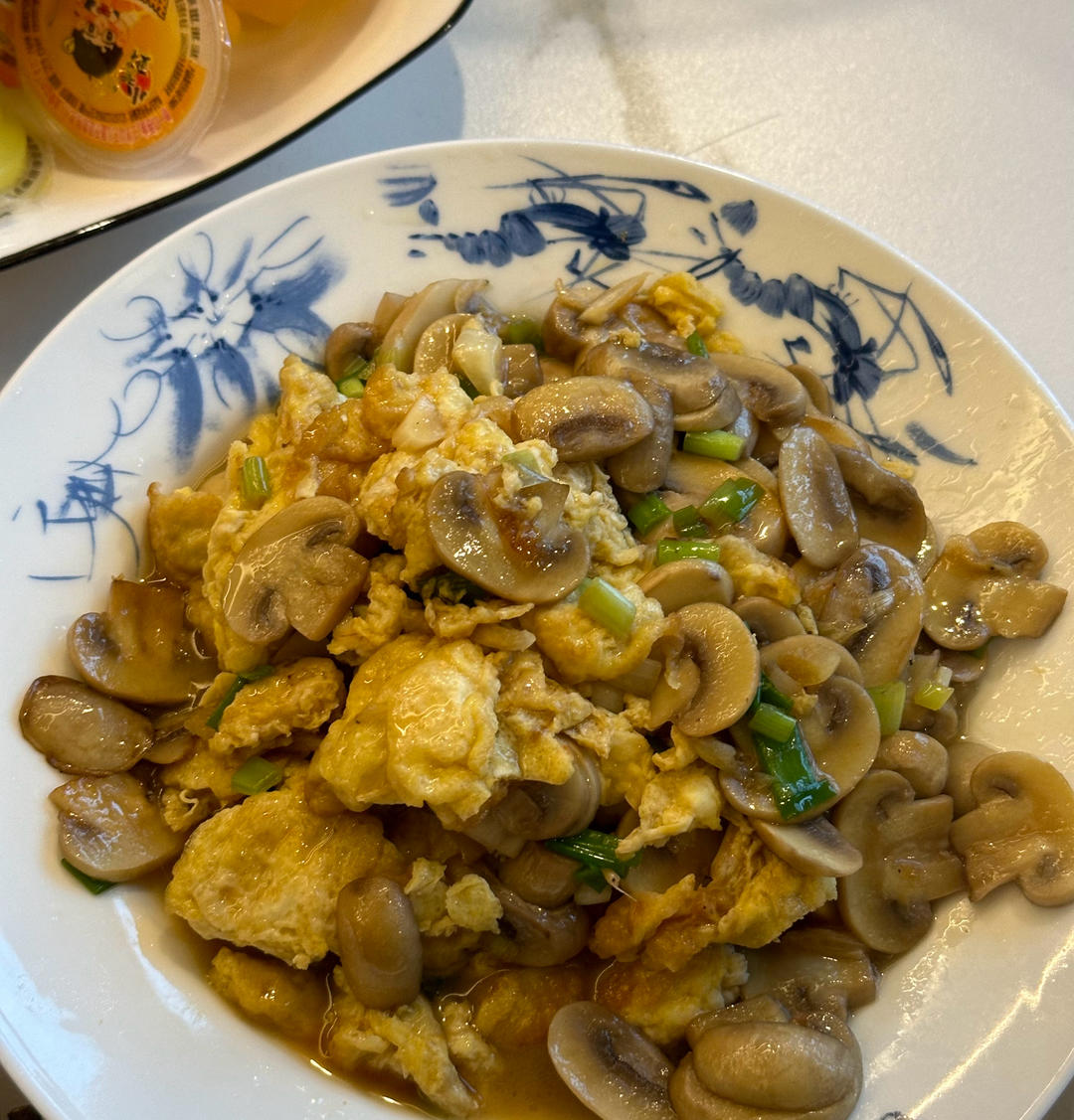 减脂菜系——“口菇炒蛋”