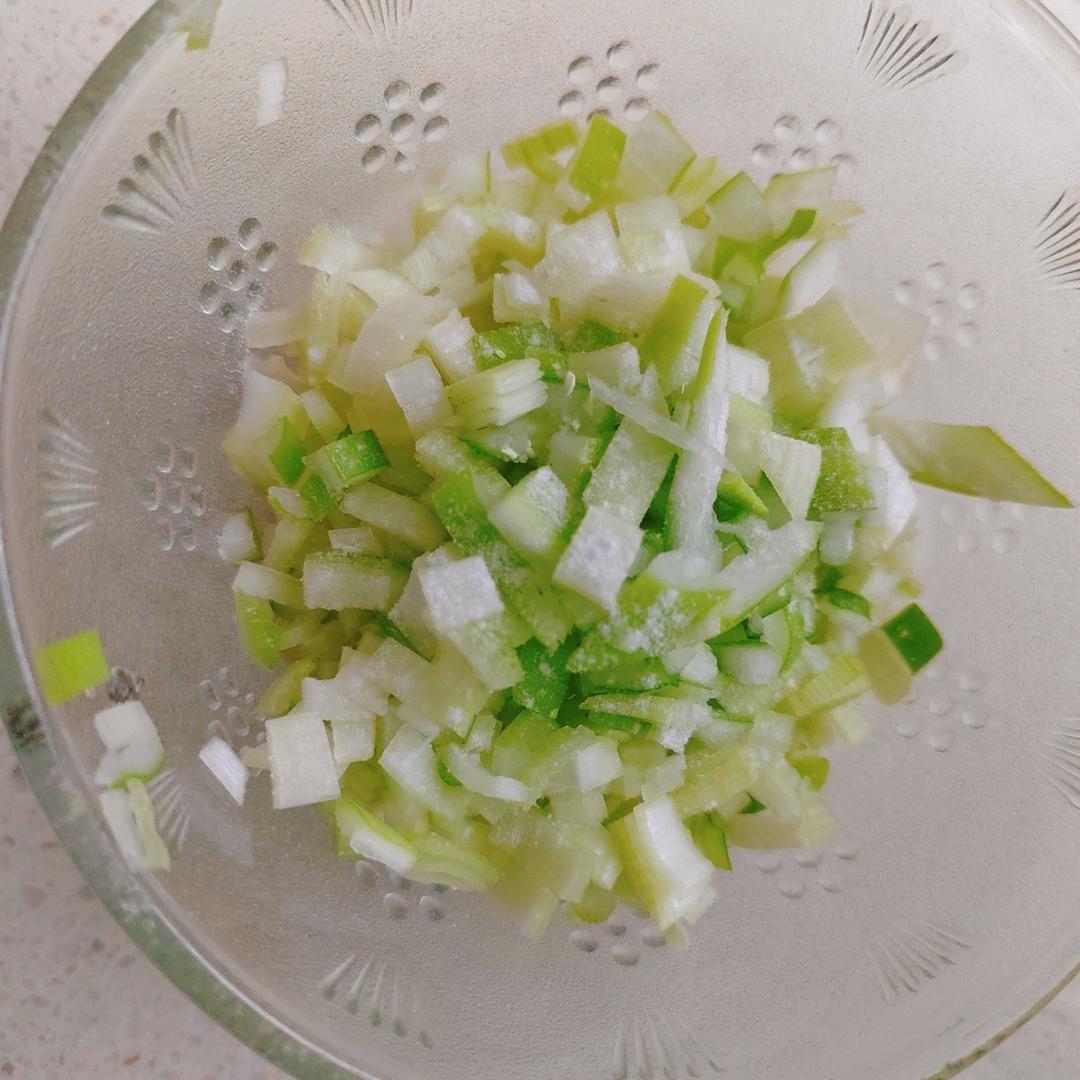 發(fā)面蔥花大餅的做法 步驟3