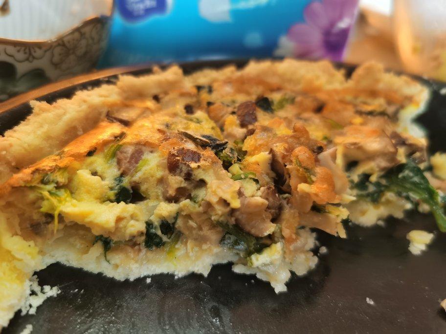 菠菜火腿奶酪咸派