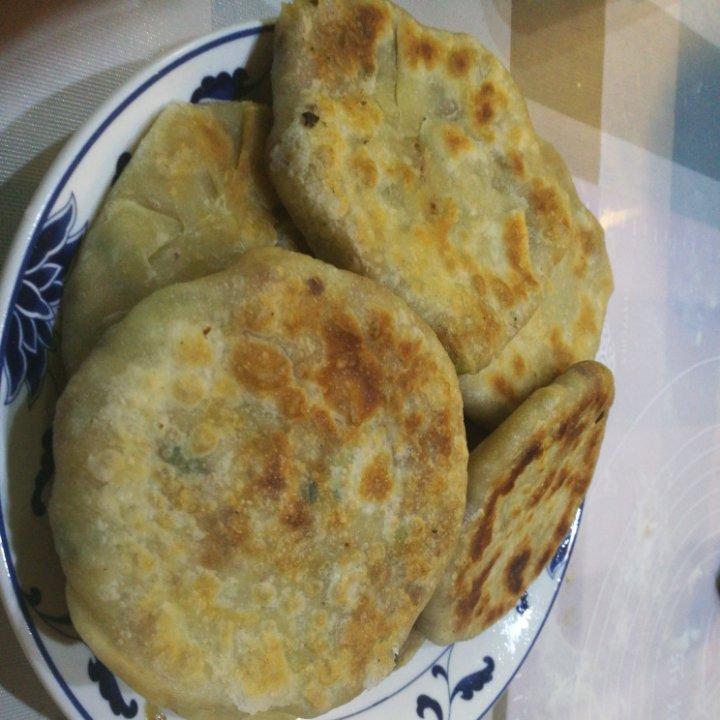 雪菜鲜肉油酥馅饼