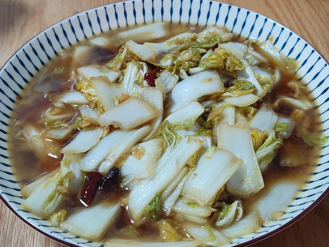 厨师长教你：“酸辣大白菜”的家常做法，酸辣又开胃，收藏了