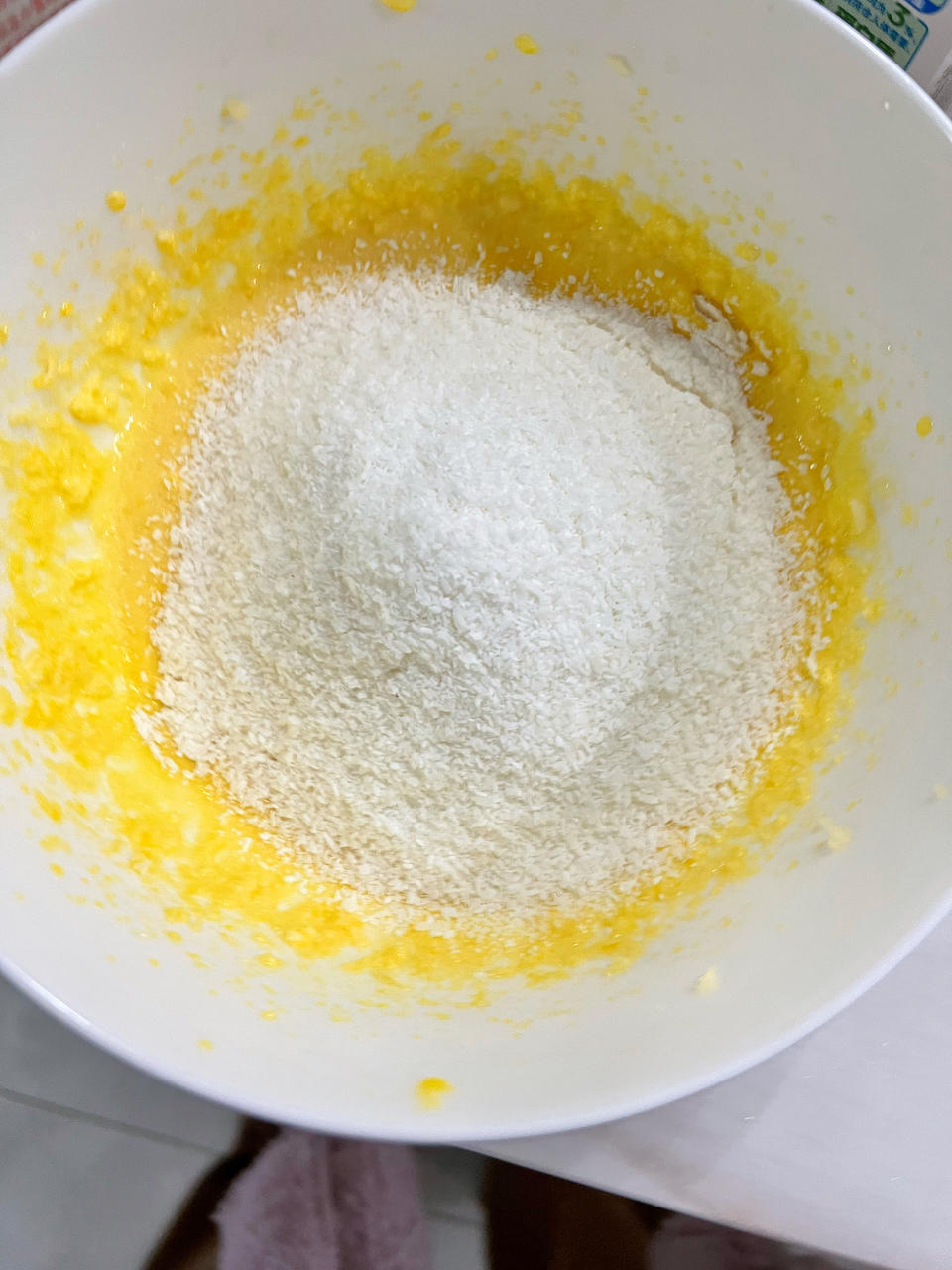 蛋黄椰丝球-君之版（减糖）附快速软化黄油方法