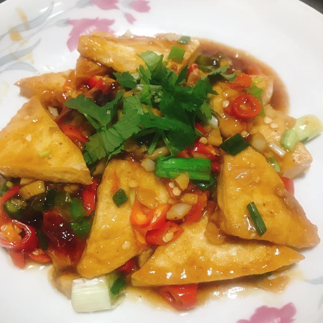 minitory做的焖煎豆腐