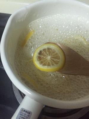柠檬糖浆&糖渍柠檬片（一次完成两种）的做法 步骤1