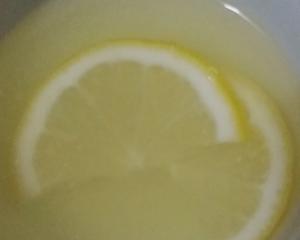 蜂蜜柠檬的做法 步骤5