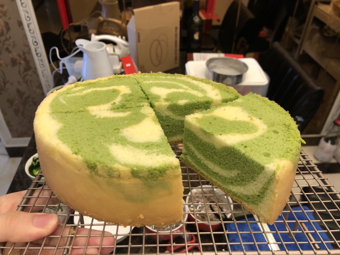 菠菜戚风蛋糕——天然的绿，不塌陷不回缩
