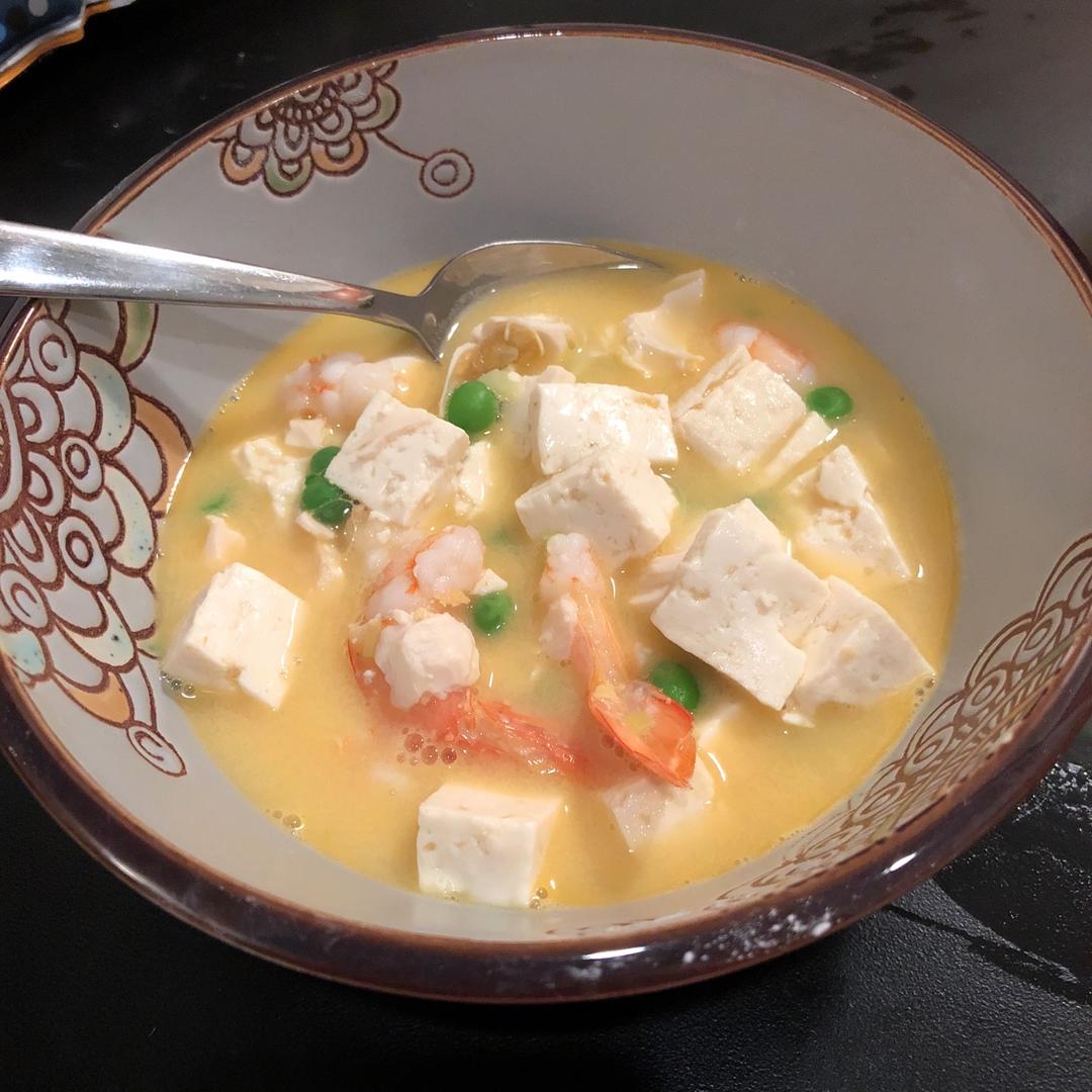 咸蛋黄虾仁豆腐