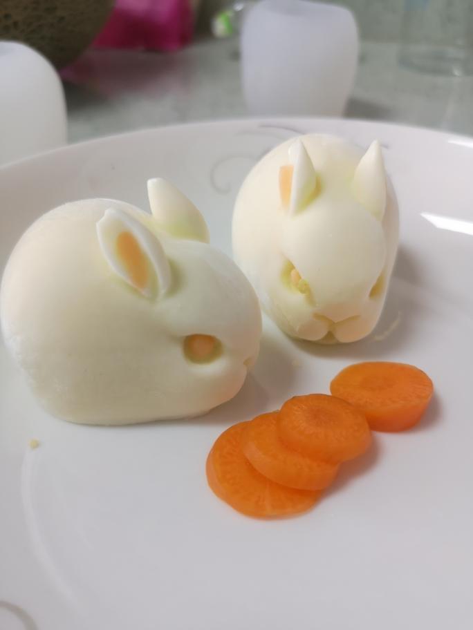 萌萌奶酪慕斯兔