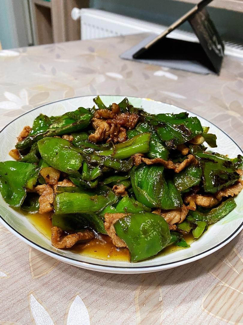超级下饭菜青椒炒肉