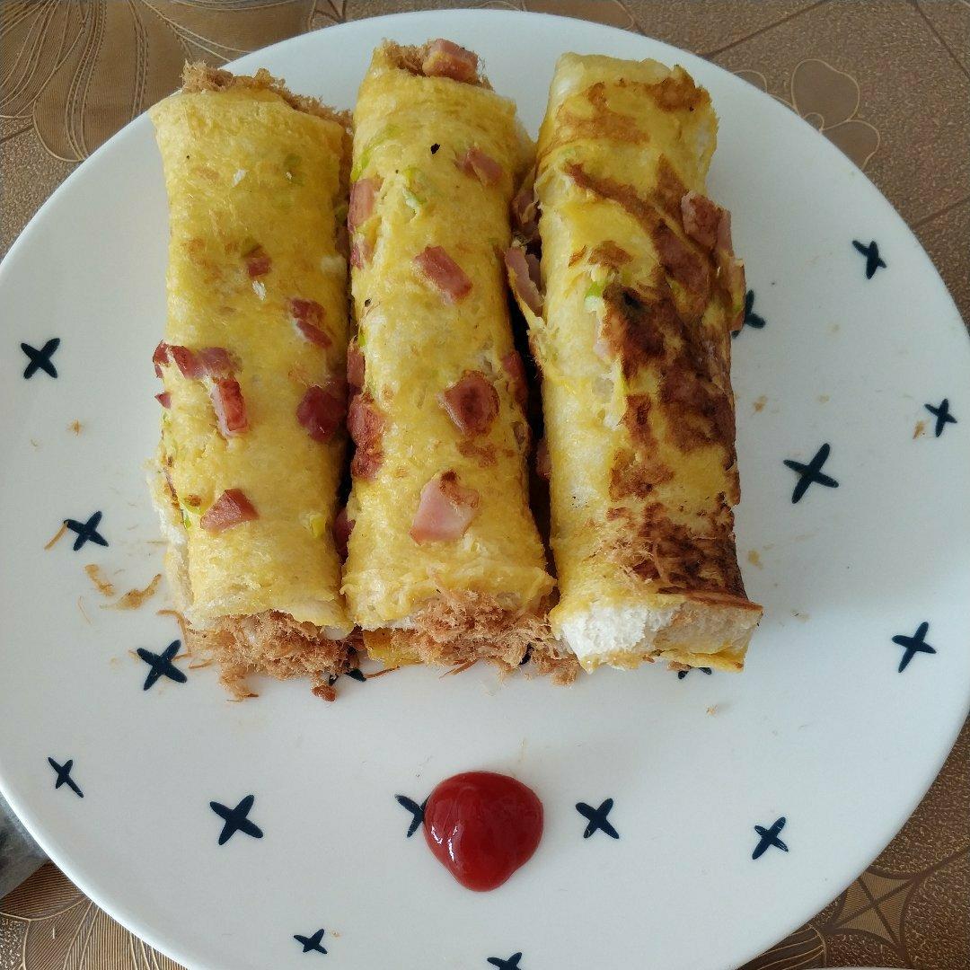 儿童早餐—肉松吐司卷