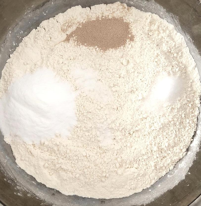 纯奶手撕吐司的做法 步骤1