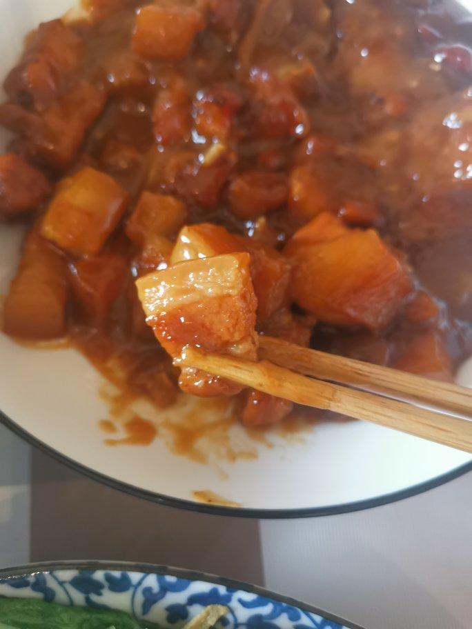 私房红烧肉 垂涎三尺软糯无比