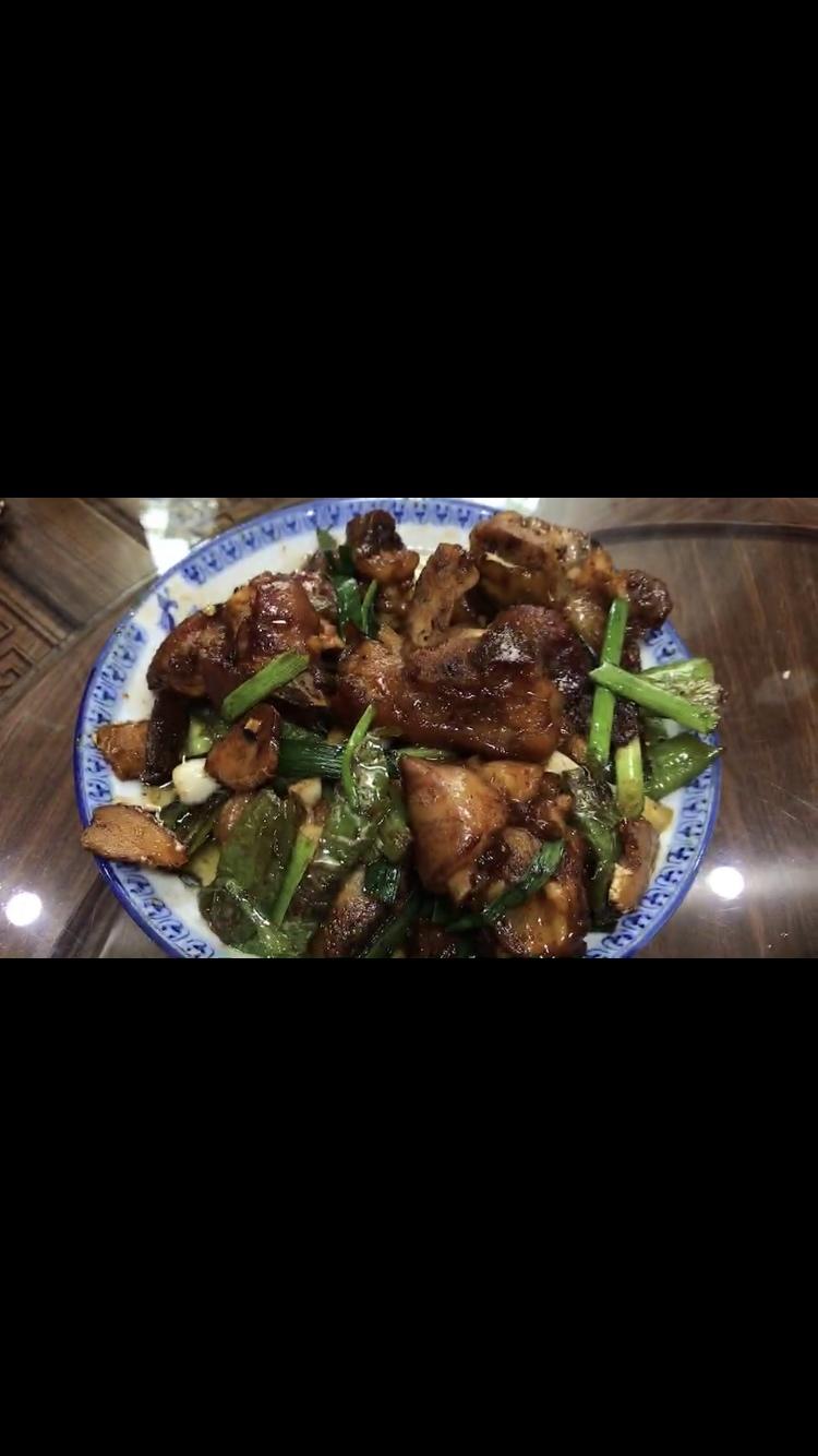 尖椒炒猪手的做法