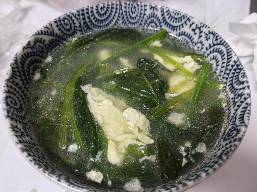 菠菜鸡蛋汤