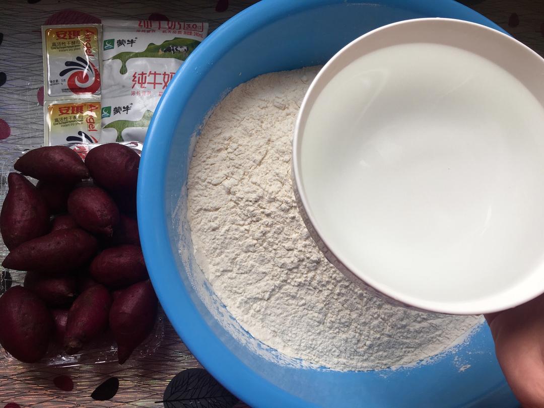 纯奶手撕吐司的做法 步骤1