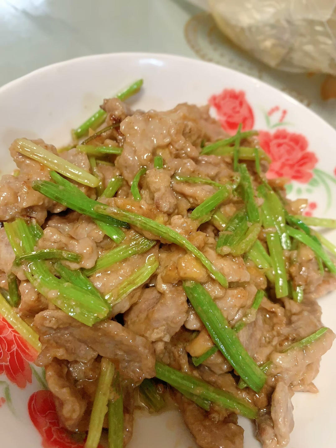 牛肉炒芹菜(不老不柴嫩滑多汁)