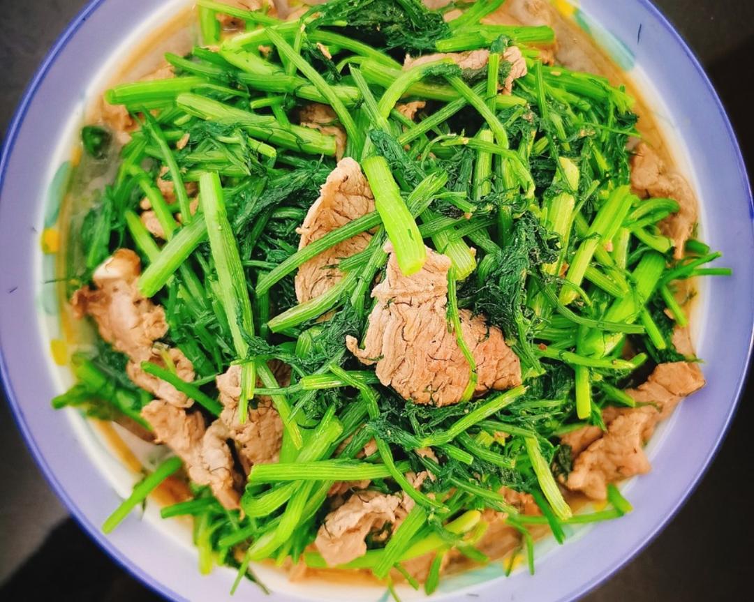 绝妙搭配：茴香炒牛肉的做法