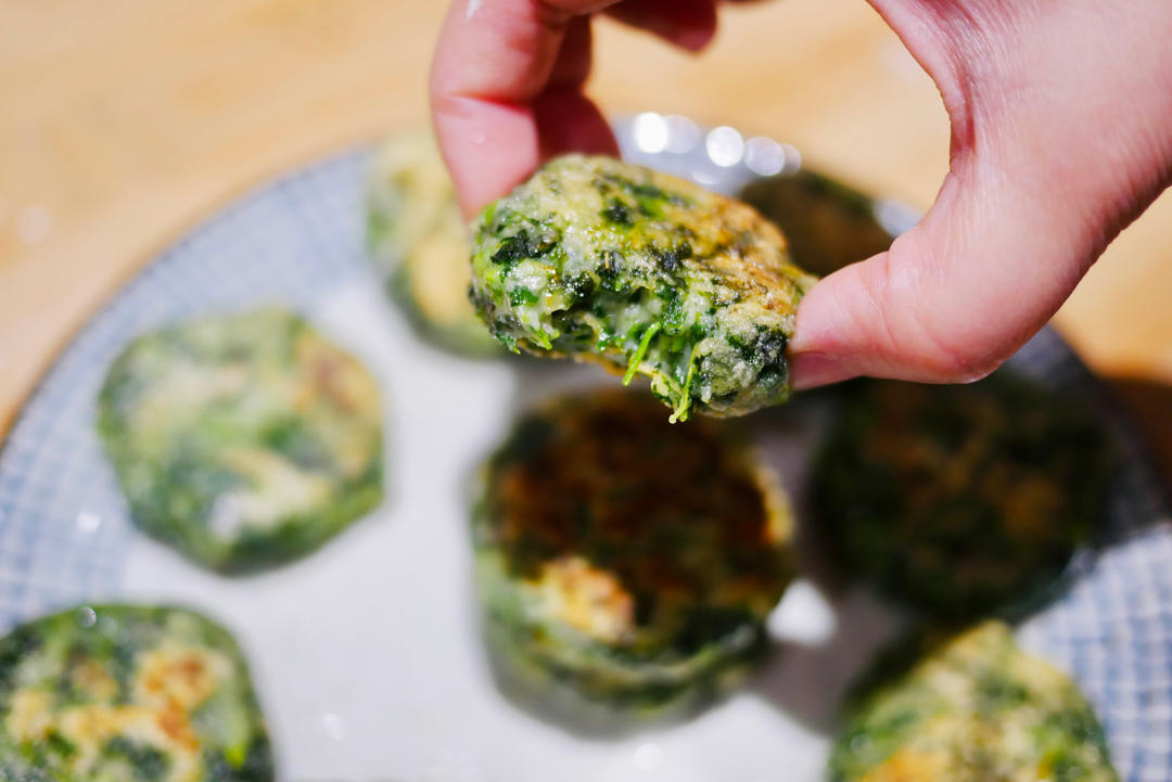 跟米其林餐厅学来的【草头饼】，来一口江南春