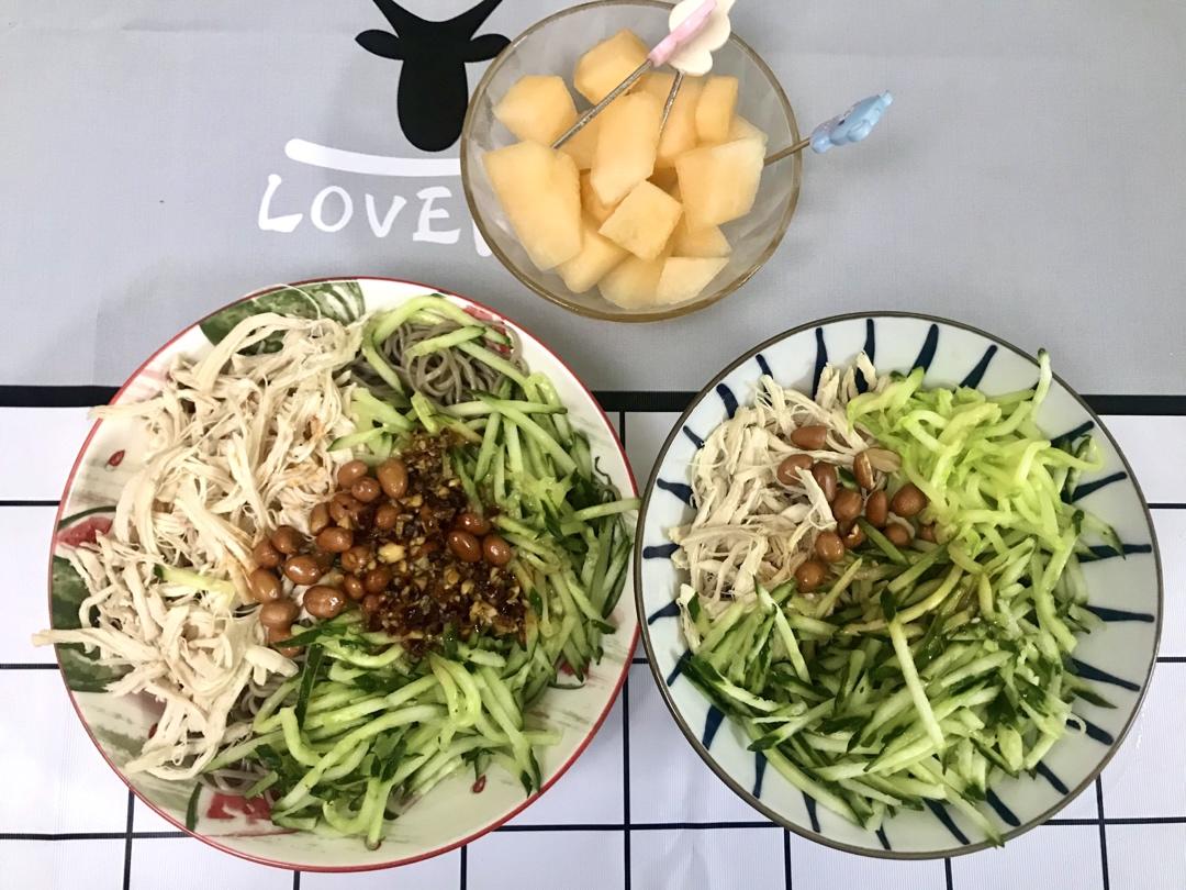 🥒鸡丝凉面