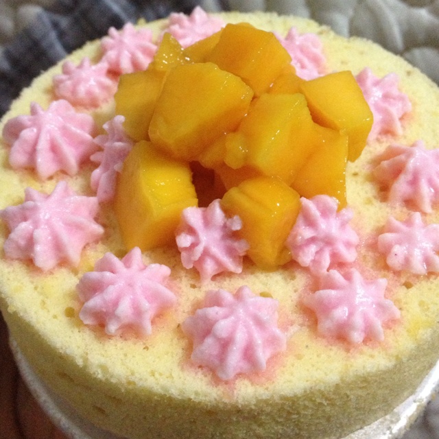 幸福小妮1做的戚风水果奶油生日蛋糕