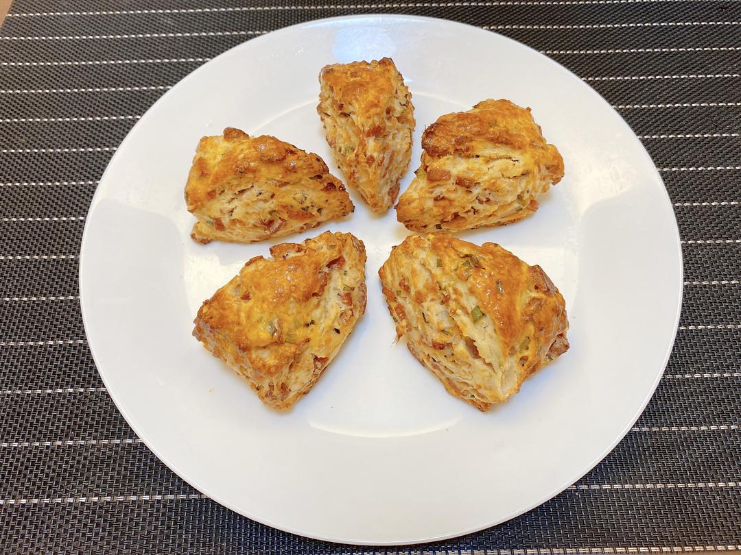 香葱肉松司康的做法