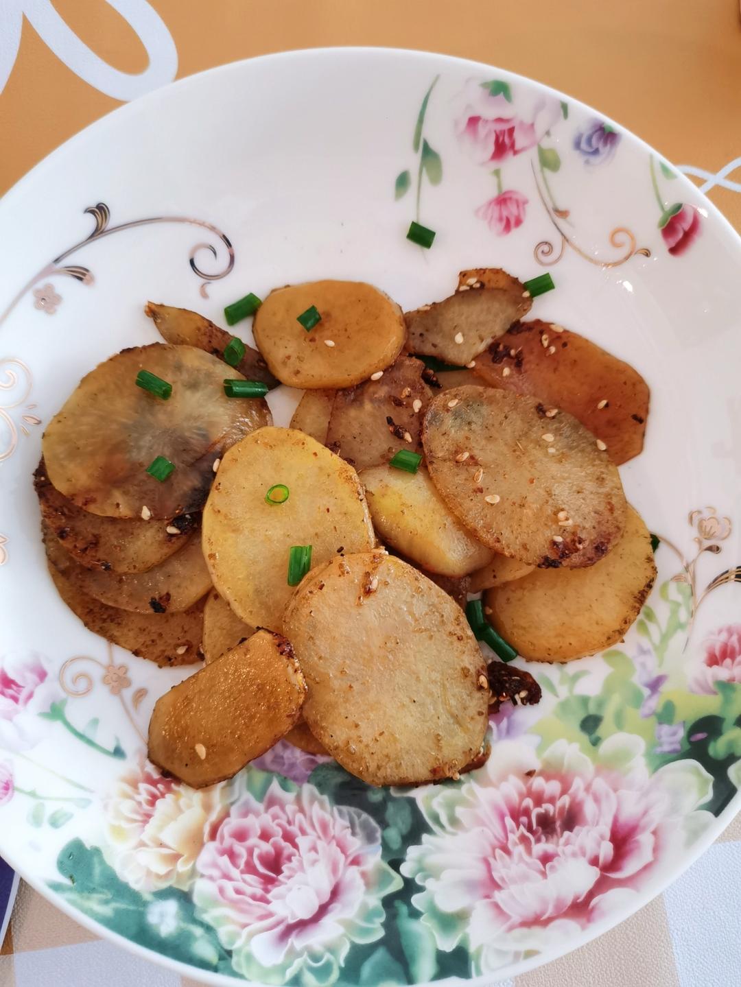 一定要做一次的孜然土豆片