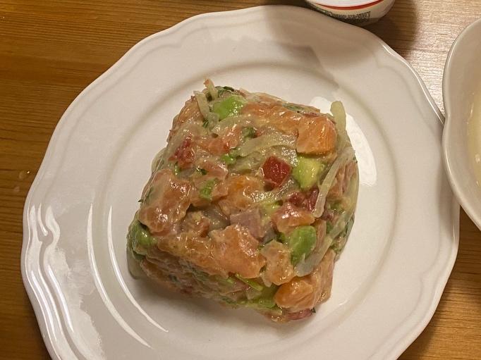 三文鱼塔塔 Salmon Tata with Avocado的做法