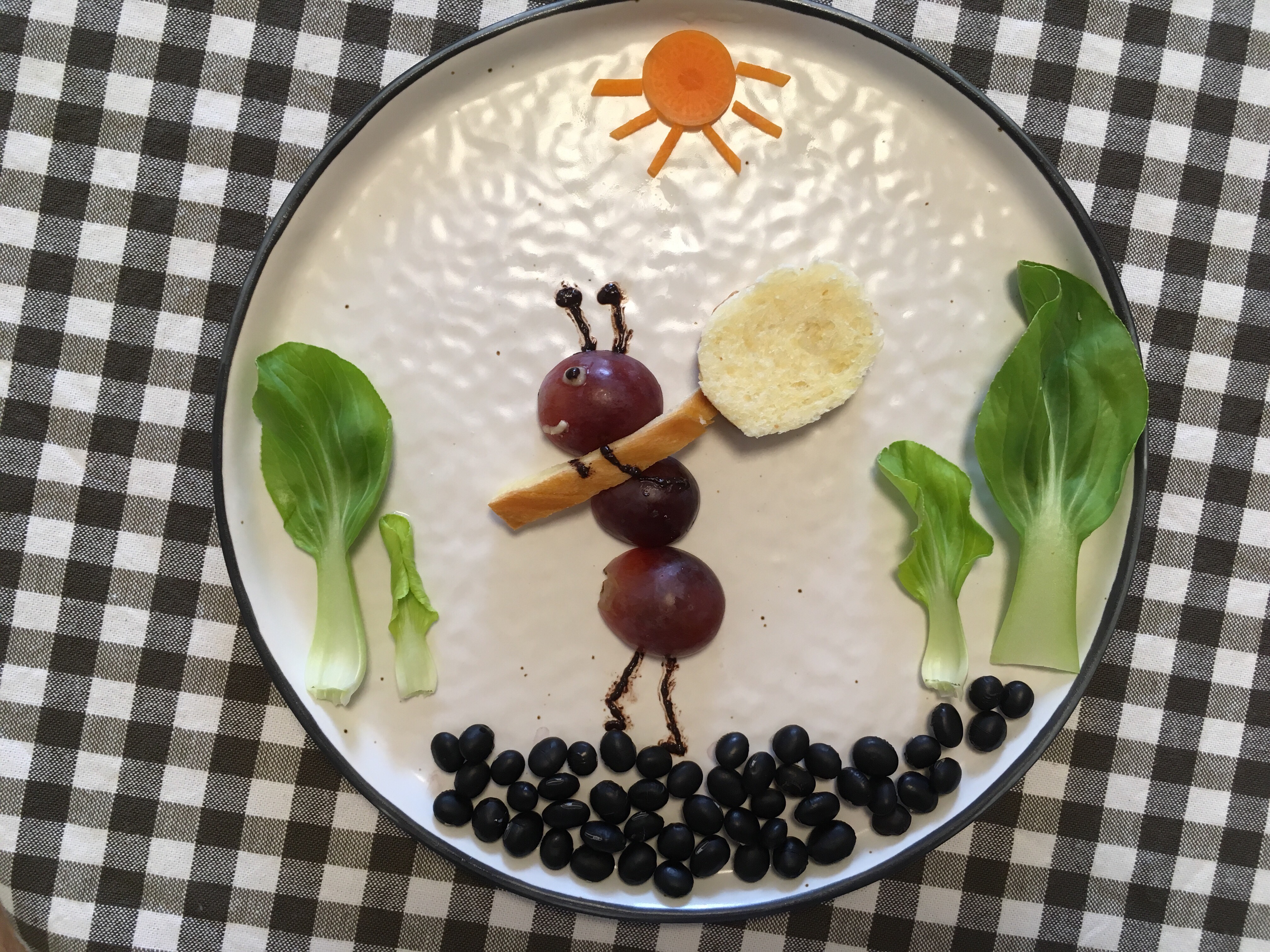 小蚂蚁趣味餐的做法 步骤6