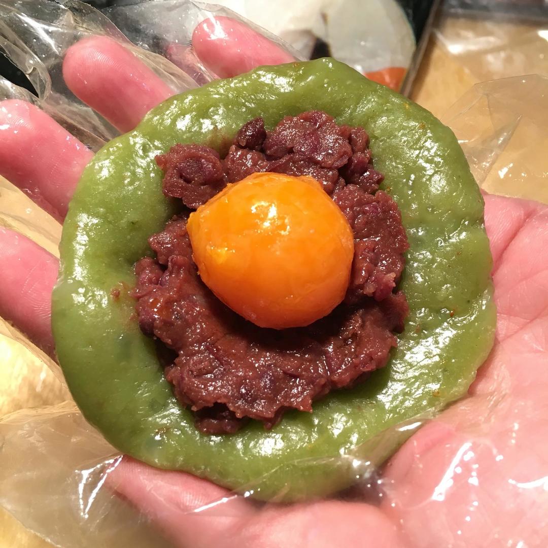 青团（抹茶红豆蛋黄简约版）的做法
